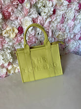 Load image into Gallery viewer, Mid Size Tote Bag