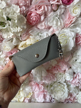 Load image into Gallery viewer, Leather Glasses Case