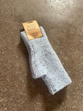 Load image into Gallery viewer, Speckle Design Fingerless Gloves