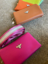 Load image into Gallery viewer, Bee Detail Crossbody Clutch Bag with Funky Strap