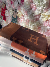 Load image into Gallery viewer, H Detail Scarf - Various Colours