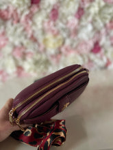 Load image into Gallery viewer, Double Zip Bee Crossbody Bag with Funky Strap