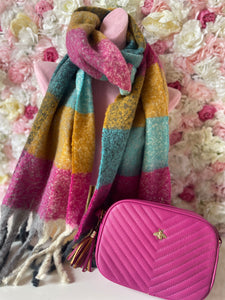 Single Zip Bee Crossbody Bag