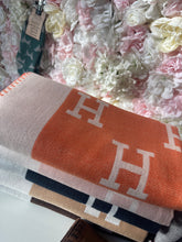 Load image into Gallery viewer, H Detail Scarf - Various Colours