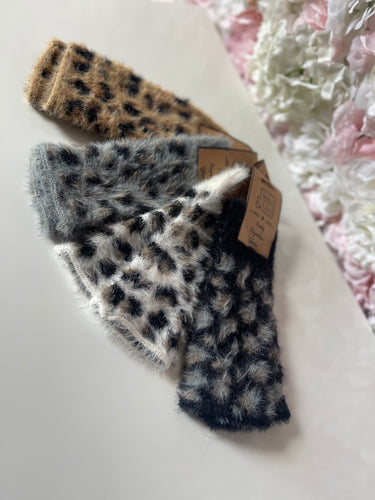 Leopard Print Soft Fingerless Gloves