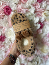Load image into Gallery viewer, Leopard Print Cosy Slippers with Gripper Sole