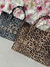 Load image into Gallery viewer, Leopard Print Large Size Tote Bag