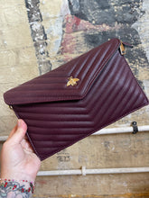 Load image into Gallery viewer, Maroon Quilted Clutch Crossbody Bag