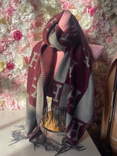Load image into Gallery viewer, H Detail Scarf - Various Colours