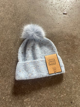 Load image into Gallery viewer, Cosy Speckle Print Bobble Hat